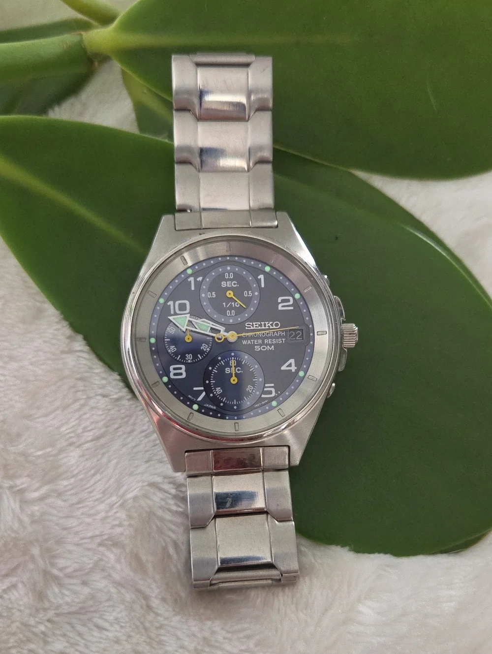 Seiko Men's V657-9039 Chronograph Watch.